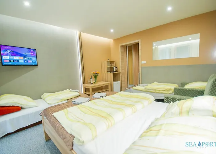 Sea-port Semesteranläggning (resort) Łeba