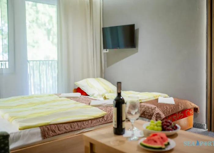 Semesteranläggning (resort) Sea-port *